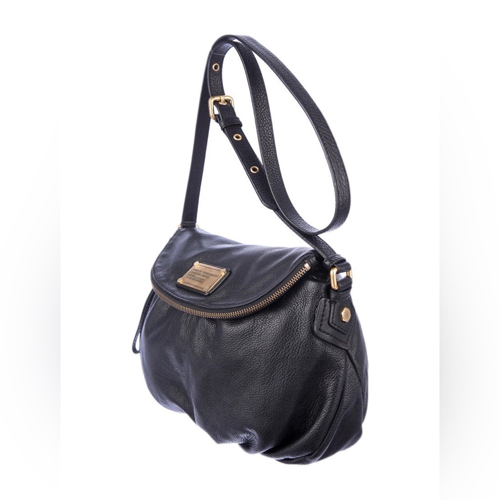 Marc Jacobs Black and Gold Pebbled Leather Crossbody Hobo Bag